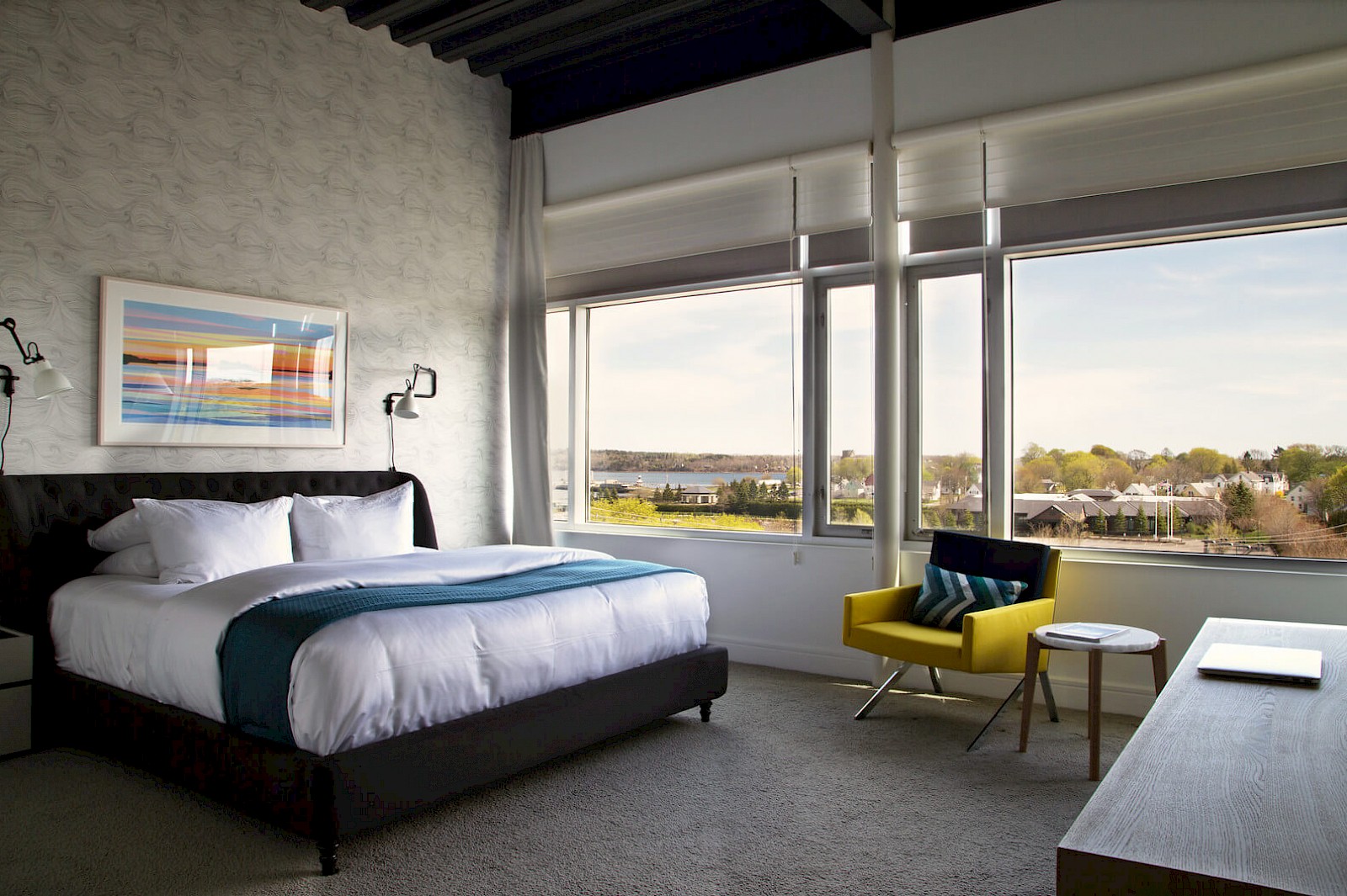 fabulous guest room